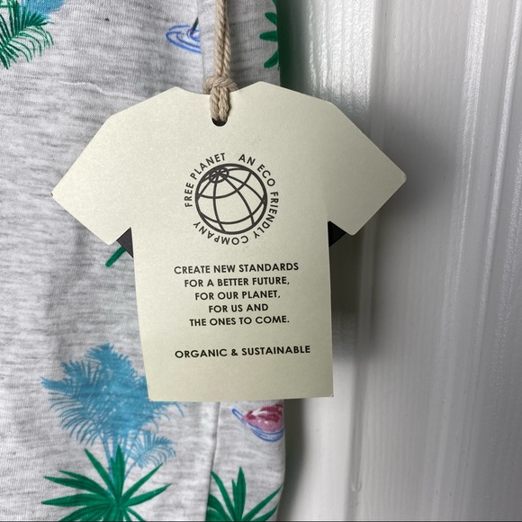 Free Planet Eco Friendly Organic Cotton Tropical Palm Flamingo Parrot T-shirt - Picture 7 of 8